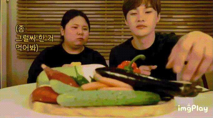 82d326fd442b48270393900c61eceda0_1736094132_5746.gif