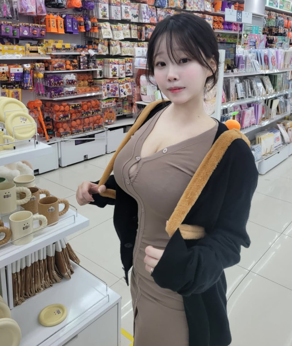068ab3913d19b7a9f4627d94deba2250_1767324516_0909.jpeg